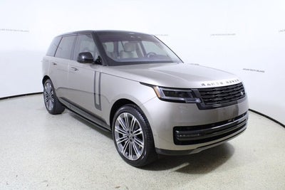 2023 Land Rover Range Rover SE
