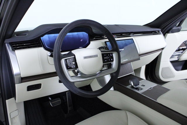 2024 Land Rover Range Rover SE