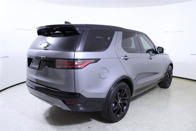 2025 Land Rover Discovery Dynamic SE