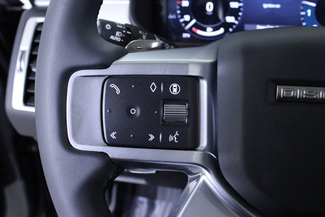 2025 Land Rover Discovery Dynamic SE