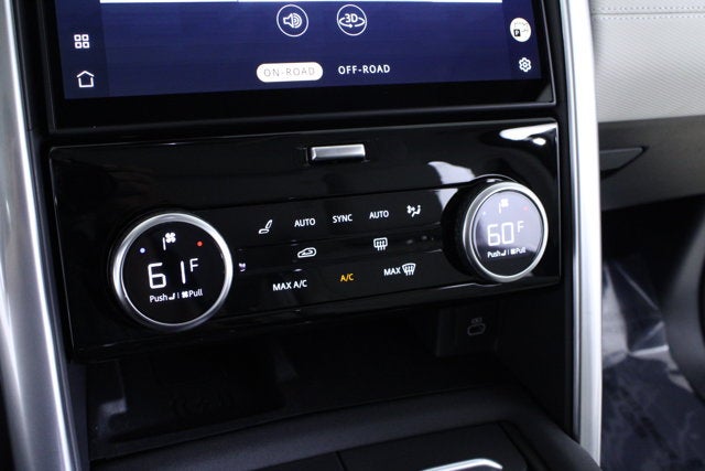 2025 Land Rover Discovery Dynamic SE