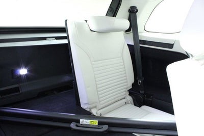 2025 Land Rover Discovery Dynamic SE