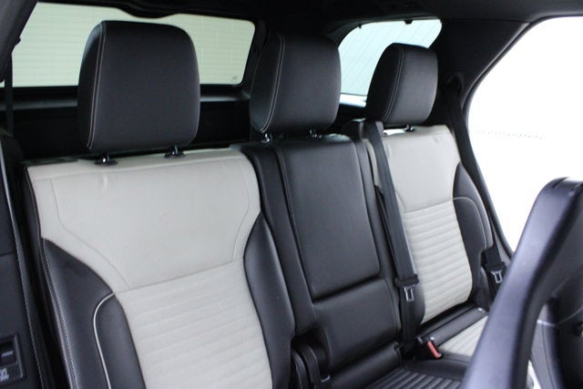 2023 Land Rover Discovery HSE R-Dynamic