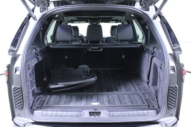 2023 Land Rover Discovery S R-Dynamic