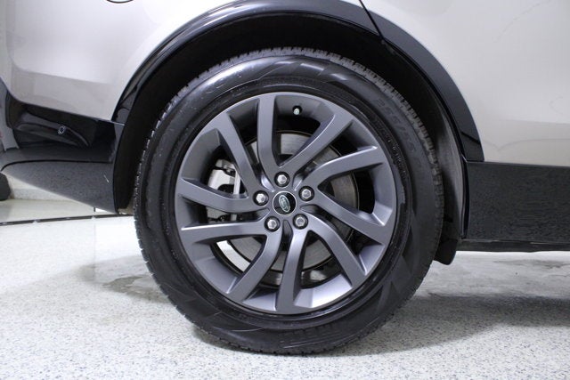 2023 Land Rover Discovery S R-Dynamic