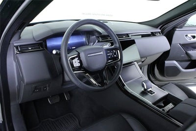 2026 Land Rover Range Rover Velar Dynamic SE