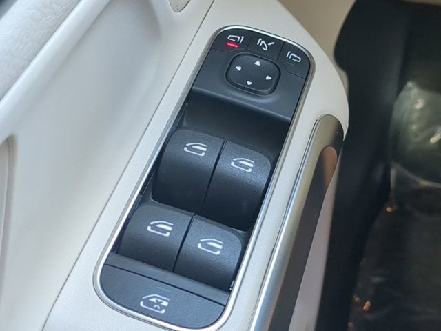 2025 Mercedes-Benz GLB GLB 250