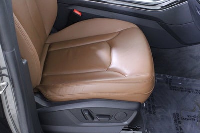 2019 Audi Q8 Premium