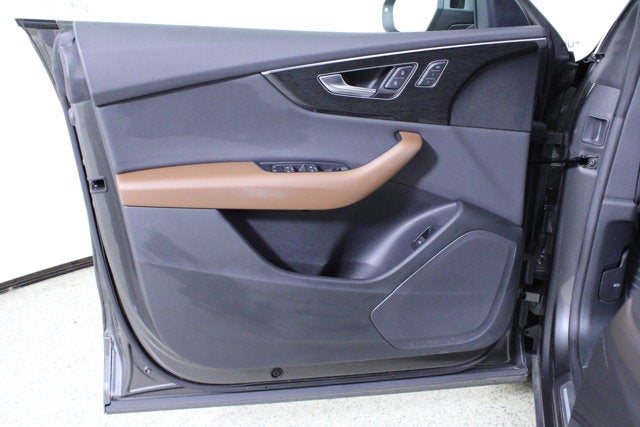 2019 Audi Q8 Premium