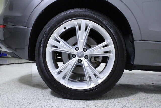 2019 Audi Q8 Premium