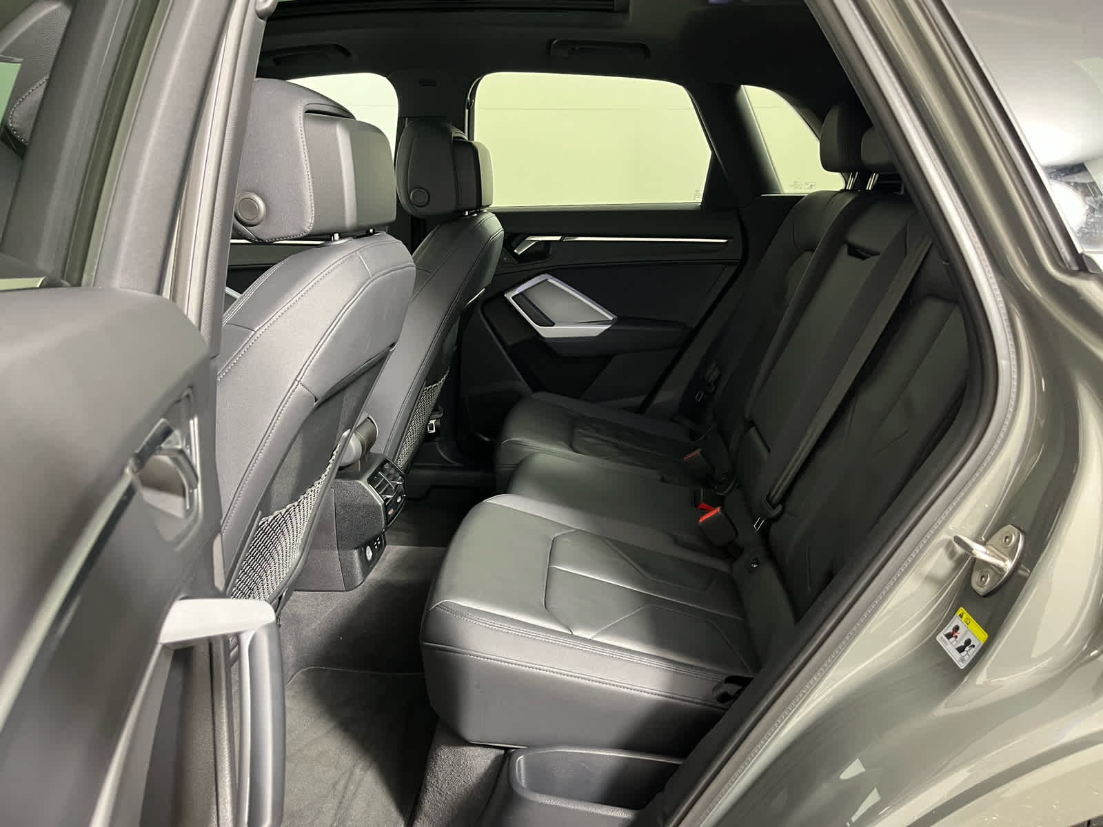 2023 Audi Q3 Premium 45 TFSI S line quattro Tiptronic