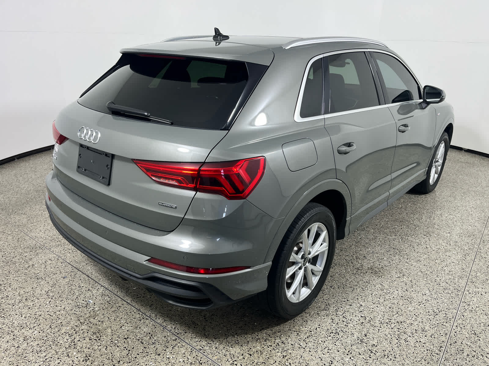 2023 Audi Q3 Premium 45 TFSI S line quattro Tiptronic