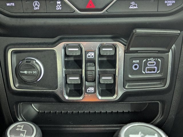 2022 Jeep Wrangler Unlimited Sahara 4x4