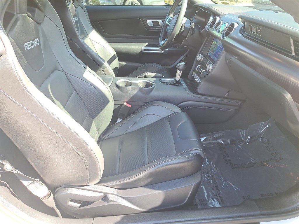 2022 Ford Mustang Mach 1