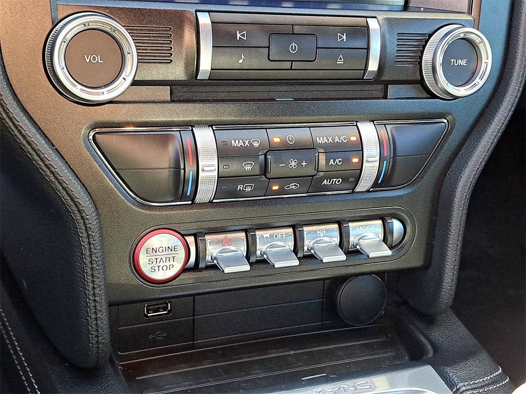 2022 Ford Mustang Mach 1