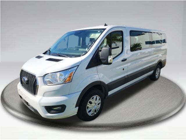 2022 Ford Transit Passenger Wagon XLT