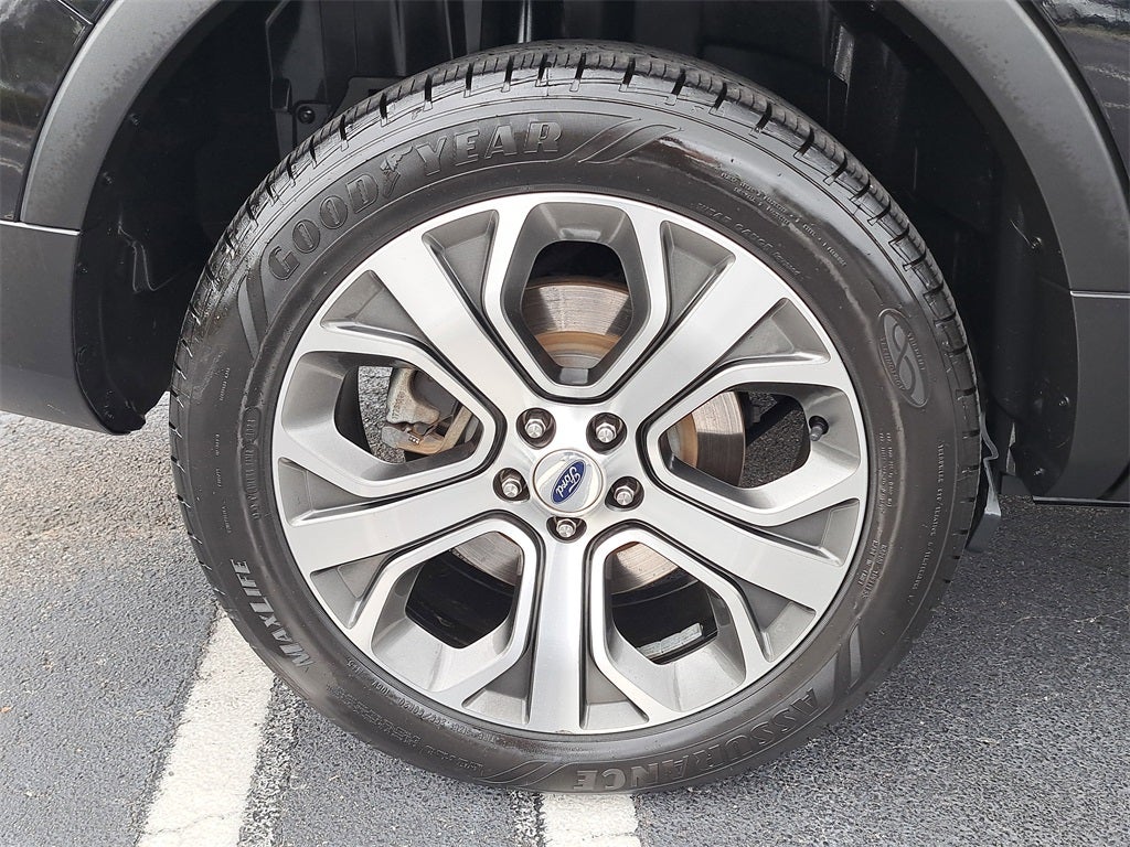 2019 Ford Explorer Platinum