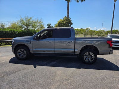2025 Ford F-150 Lightning Flash