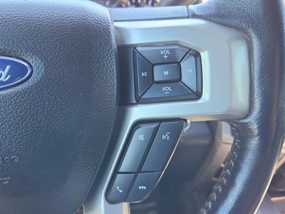 2022 Ford Super Duty F-350 SRW Pickup Lariat