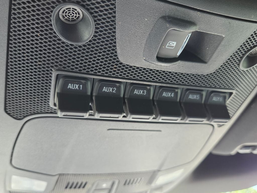 2022 Ford Super Duty F-350 SRW Pickup Lariat