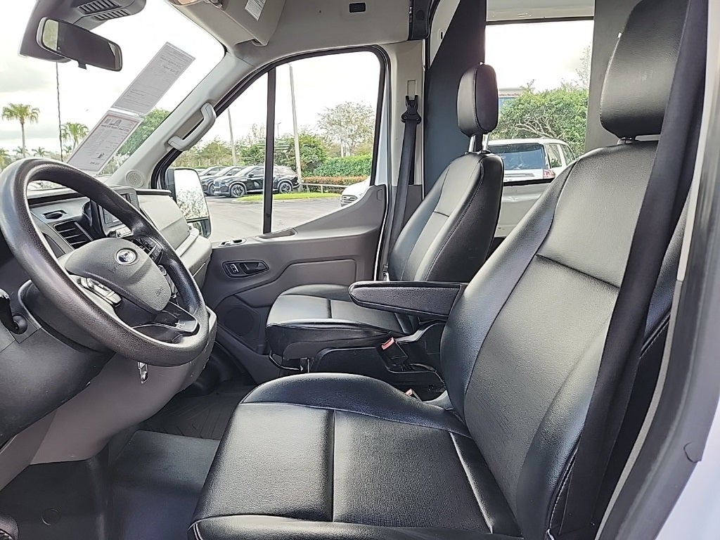 2022 Ford Transit Cargo Van Base