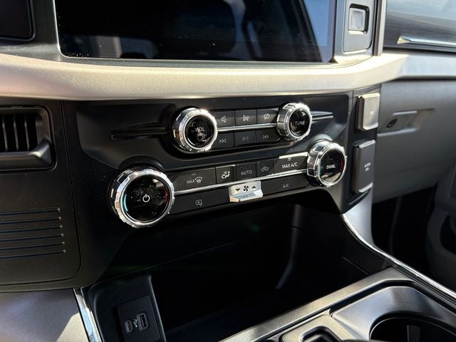 2022 Ford F-150 Lightning Pro