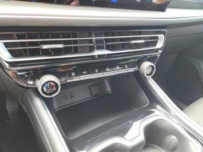 2024 Chevrolet Traverse LS