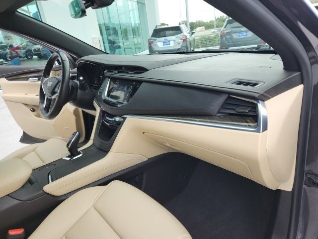 2018 Cadillac XT5 Base