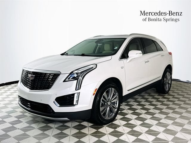 2024 Cadillac XT5 FWD Premium Luxury
