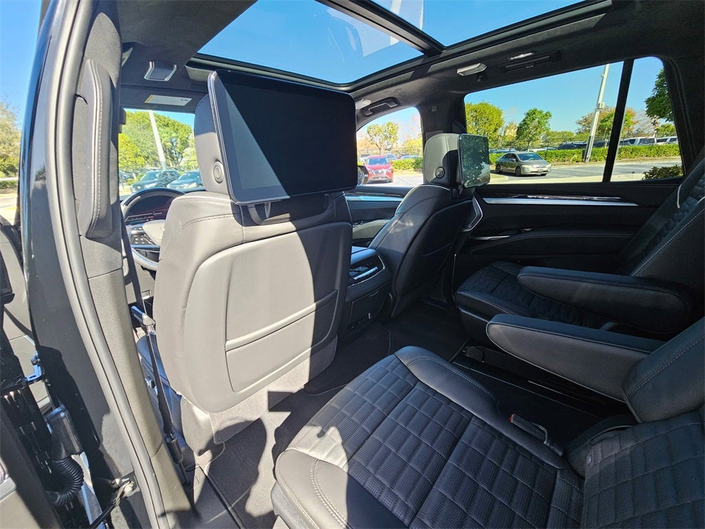 2026 Cadillac Escalade Platinum Sport