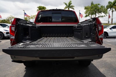 2024 Nissan Titan Platinum Reserve