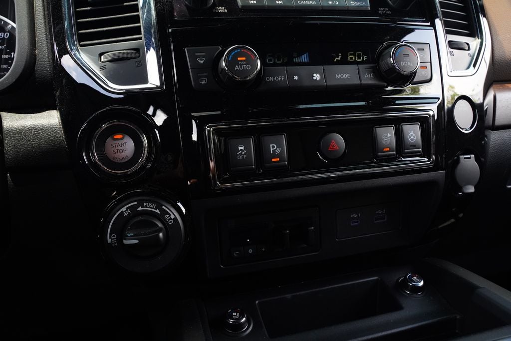2024 Nissan Titan Platinum Reserve