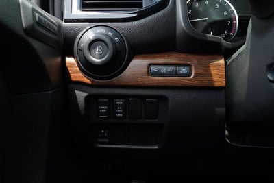 2024 Nissan Titan Platinum Reserve