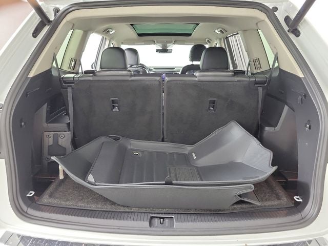 2022 Volkswagen Atlas 3.6L V6 SEL R-Line