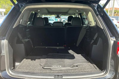 2023 Volkswagen Atlas SEL
