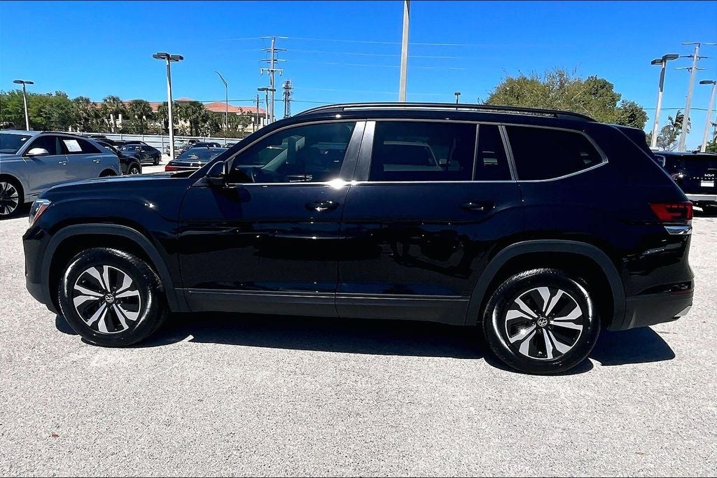 2024 Volkswagen Atlas 2.0T SE