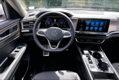 2026 Volkswagen Atlas 2.0T SEL Premium R-Line