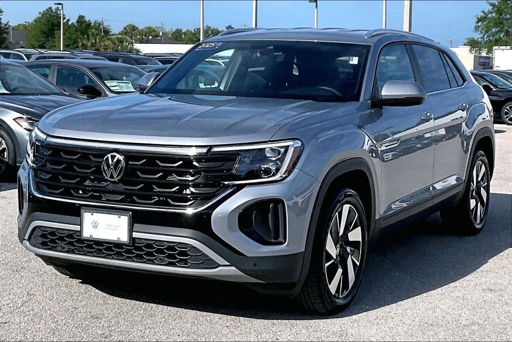 2025 Volkswagen Atlas Cross Sport 2.0T SE w/Technology