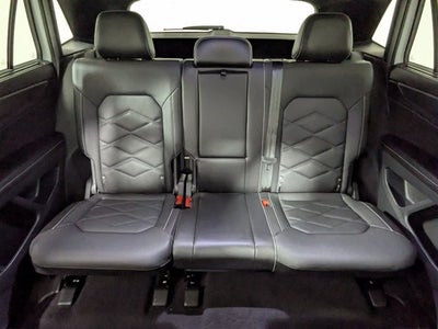 2025 Volkswagen Atlas Cross Sport 2.0T SE w/Technology 4MOTION