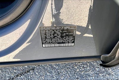 2024 Volkswagen Atlas Cross Sport 2.0T SE w/Technology