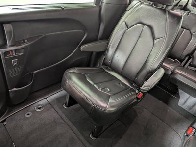 2022 Chrysler Pacifica Touring L AWD