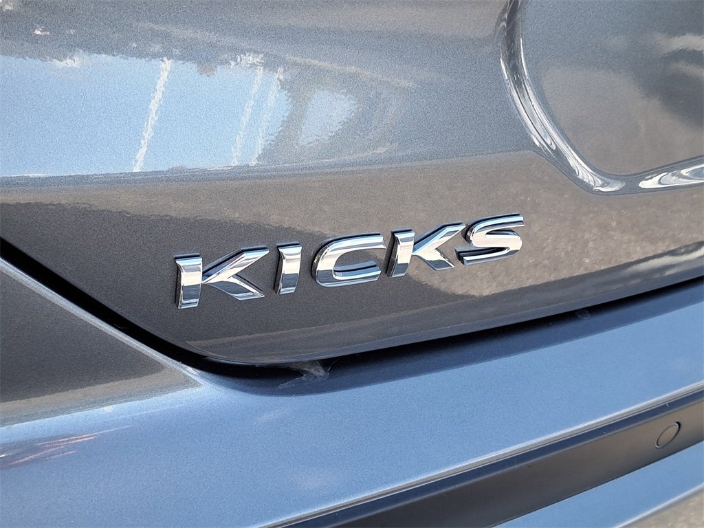 2024 Nissan Kicks S