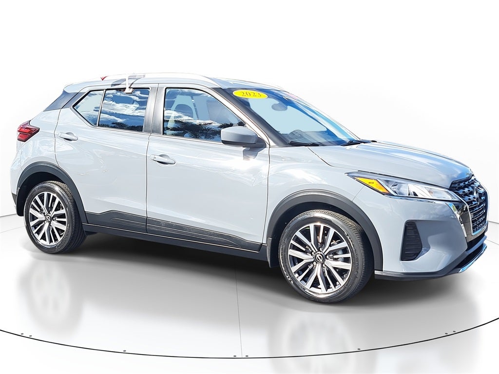 2023 Nissan Kicks SV