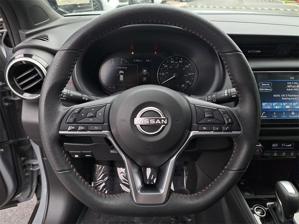 2023 Nissan Kicks SR