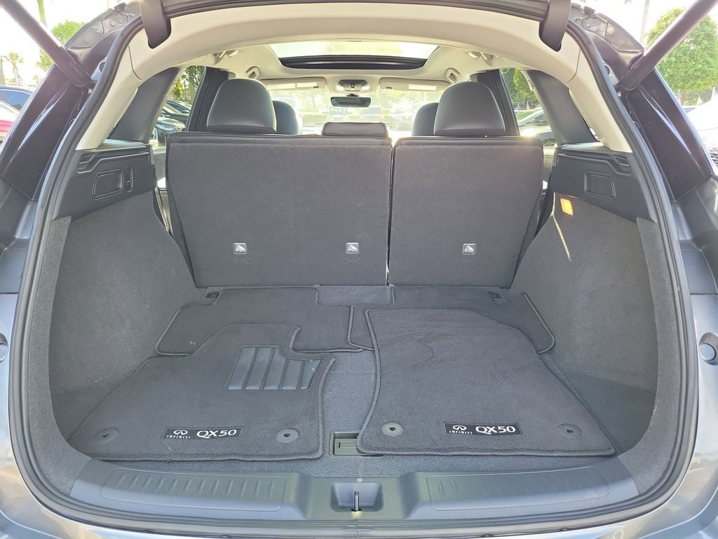 2023 INFINITI QX50 Sensory