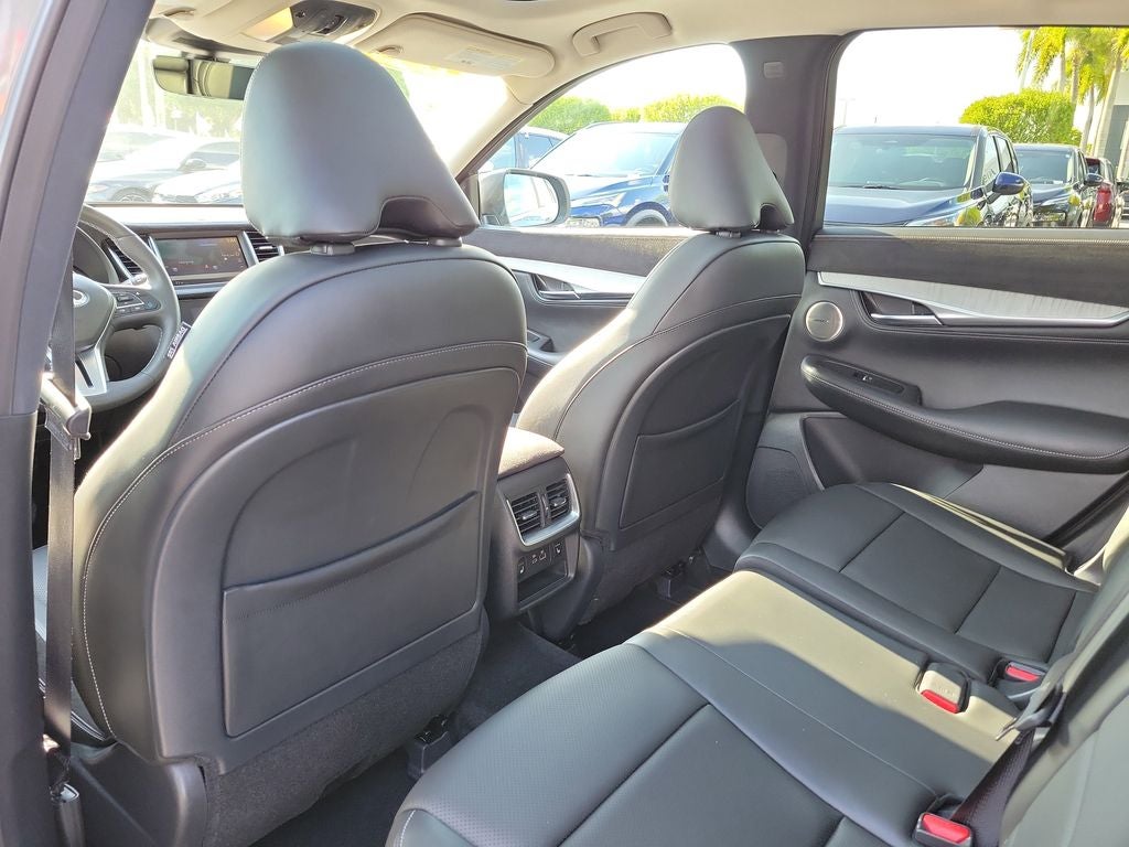 2023 INFINITI QX50 Sensory