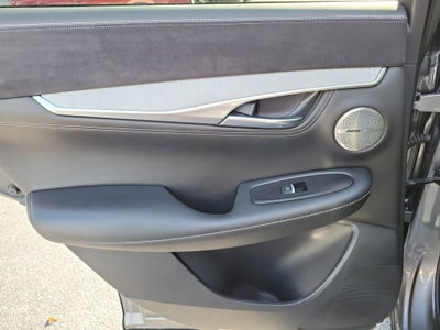 2023 INFINITI QX50 Sensory