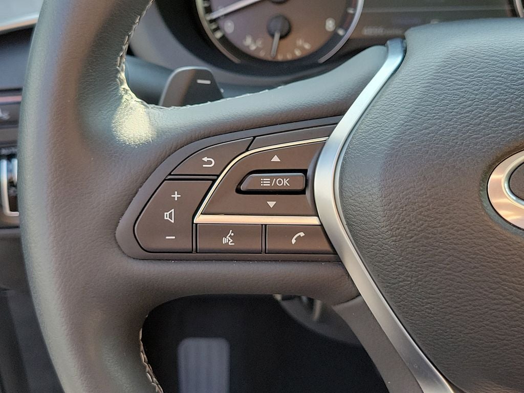 2023 INFINITI QX50 Sensory