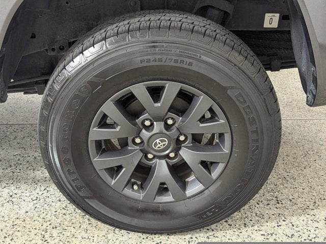 2023 Toyota Tacoma 2WD SR5 Double Cab 5' Bed V6 AT