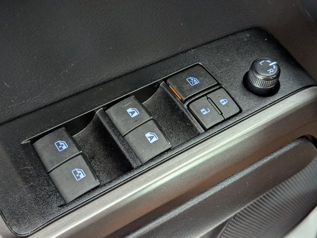 2023 Toyota Tacoma 2WD SR5 Double Cab 5' Bed V6 AT